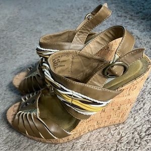 Boho Wedges- size 10- Like New